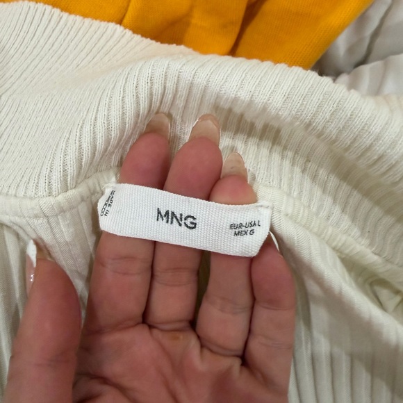 Mango Top - Picture 3 of 3